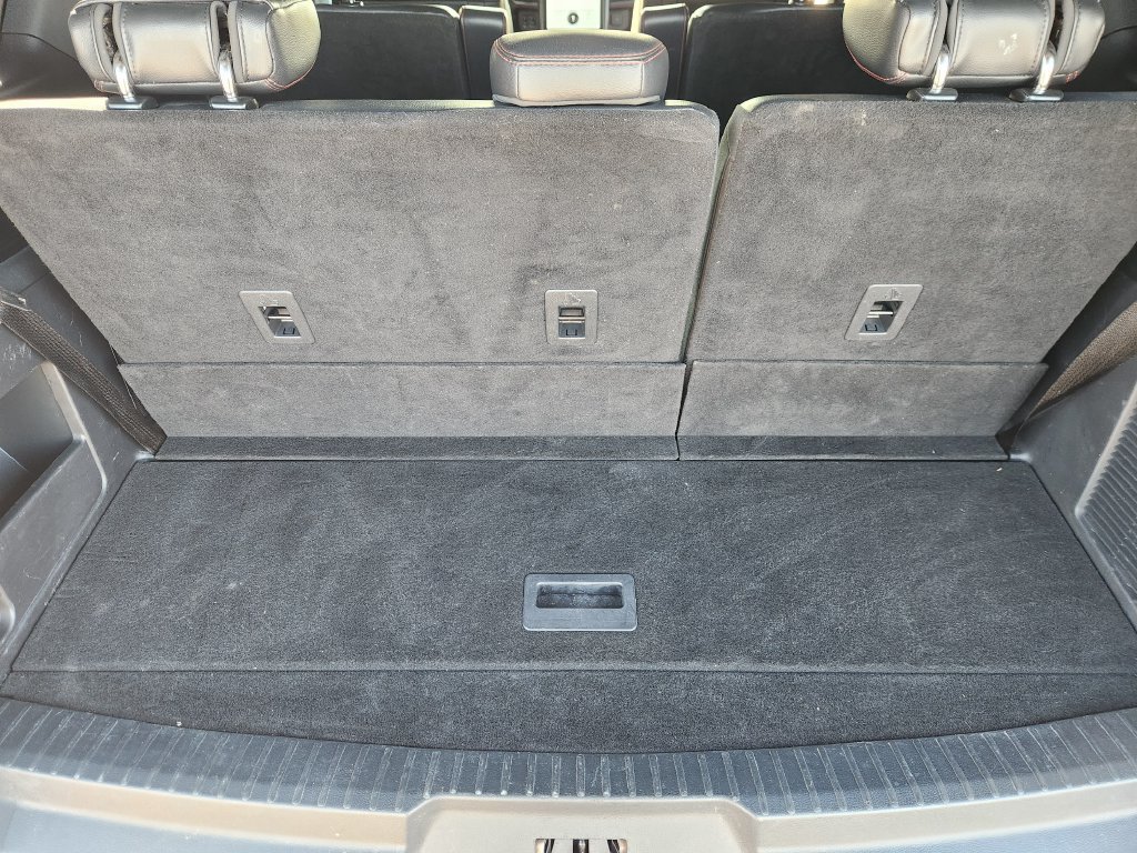 Used 2024 Ford Expedition Limited RWD image 32