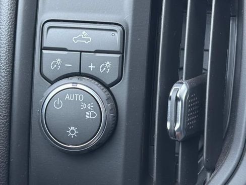 Certified 2026 Chevrolet Silverado 1500 Custom RWD image 30