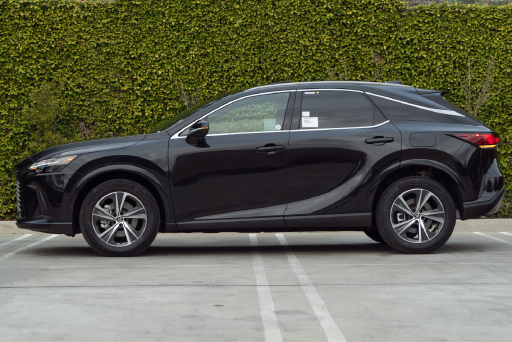 New 2026 Lexus RX 350 Premium w/ Accessory Package (Z1) FWD image 7
