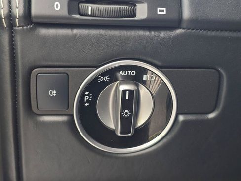 Used 2018 Mercedes-Benz G 550 Squared image 46