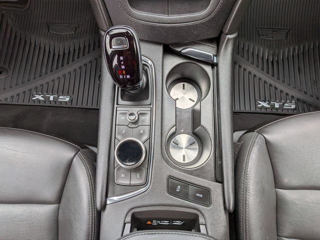 Used 2020 Cadillac XT5 Premium Luxury AWD/4WD image 19