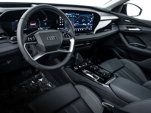 New 2025 Audi Q6 e-tron Premium Plus image 8