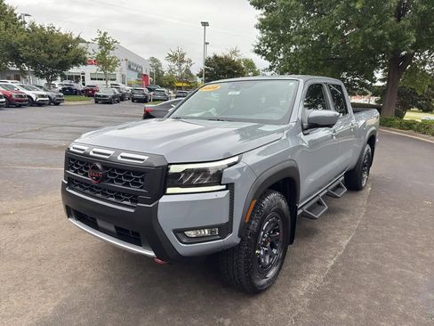 New 2026 Nissan Frontier PRO-4X image 3