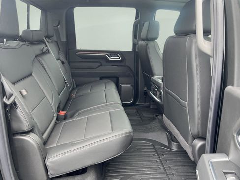 New 2026 GMC Sierra 3500 Denali w/ Technology Package AWD/4WD image 28
