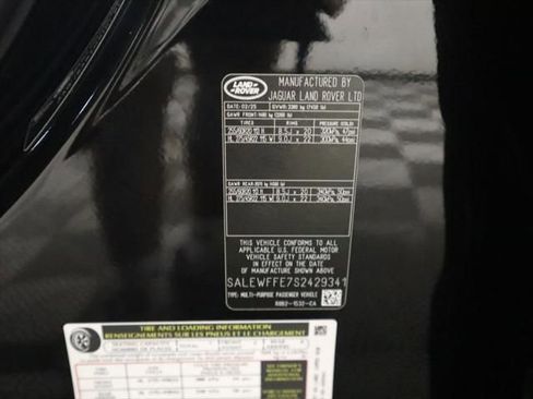 New 2025 Land Rover Defender 130 V8 image 34