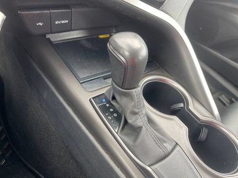 Used 2024 Toyota Camry SE FWD image 22