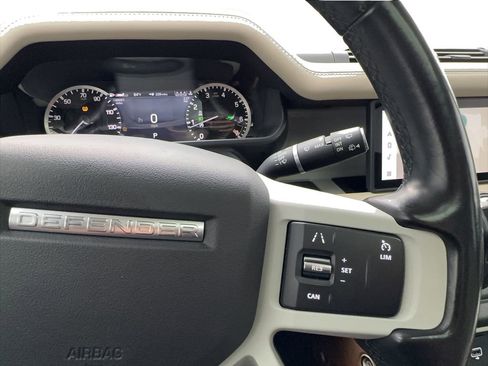 Used 2023 Land Rover Defender 110 S AWD/4WD image 37