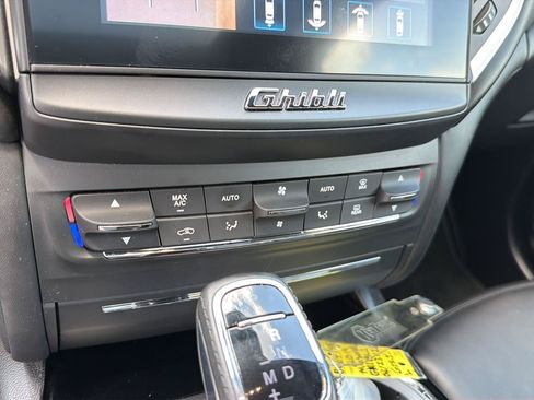 Used 2019 Maserati Ghibli S GranLusso AWD/4WD image 27