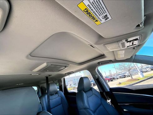 Used 2016 Acura MDX FWD w/ Tech & Entertainment image 11