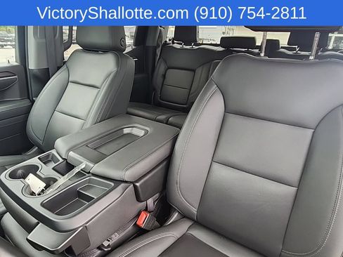 Used 2026 GMC Sierra 1500 SLT AWD/4WD image 22