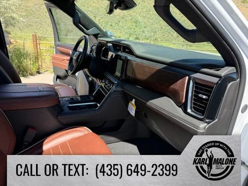 Used 2025 GMC Sierra 3500 Denali Ultimate AWD/4WD image 37
