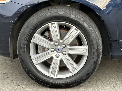 Used 2016 Volvo XC60 T5 Platinum image 11