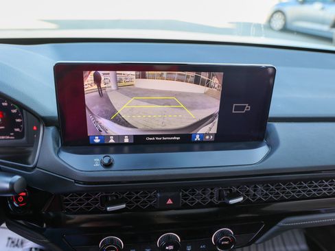 Used 2024 Honda Accord Sport image 22