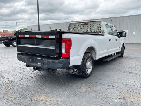 Used 2019 Ford F250 XL w/ Power Equipment Group RWD image 13
