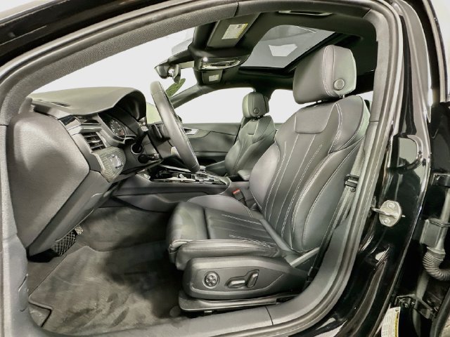 Used 2024 Audi A4 2.0T Premium AWD/4WD image 4