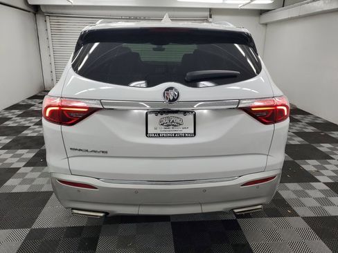 Used 2024 Buick Enclave Essence w/ Technology Package image 5