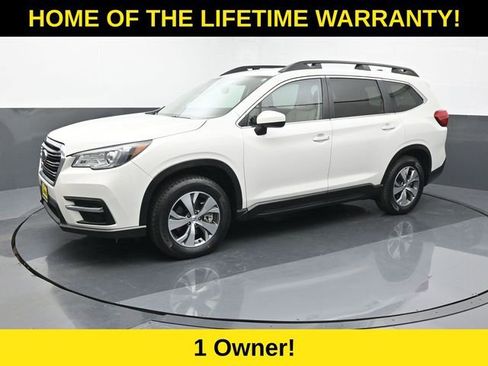 Used 2022 Subaru Ascent Premium w/ Convenience Package image 2