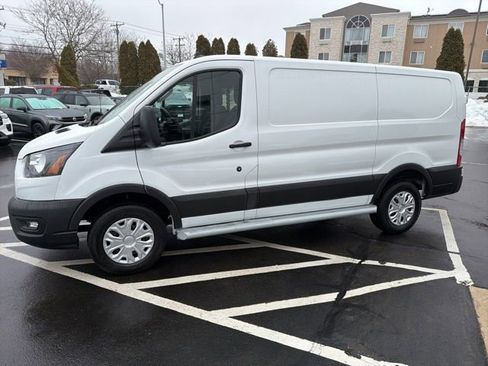 Used 2024 Ford Transit 250 Low Roof w/ Exterior Upgrade Package image 4