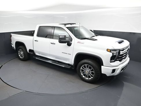 New 2026 Chevrolet Silverado 2500 LTZ w/ Z71 Chrome Sport Edition AWD/4WD image 40