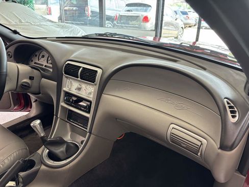 Used 2000 Ford Mustang GT RWD image 14