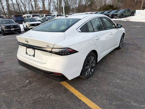 New 2026 Nissan Sentra SL w/ Floor Mat Package image 5