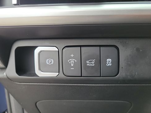 Used 2025 Hyundai Santa Fe SEL AWD/4WD image 21