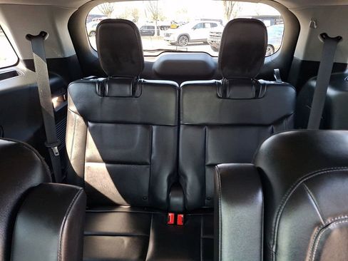 Certified 2023 Ford Explorer XLT w/ Equipment Group 202A AWD/4WD image 14