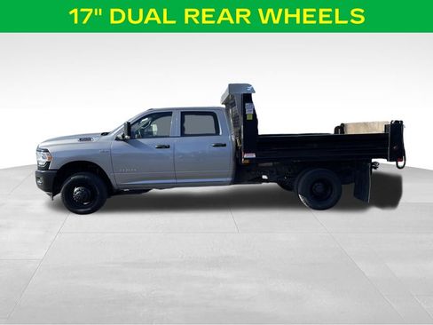 Used 2022 RAM 3500 Tradesman image 7