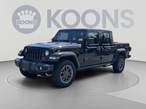 Used 2021 Jeep Gladiator Sport w/ Quick Order Package 24Q 80Th AWD/4WD image 1
