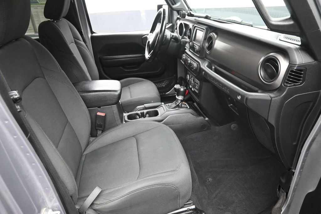 Used 2020 Jeep Wrangler Unlimited Sport S AWD/4WD image 9