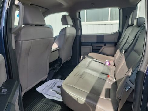 Used 2019 Ford F250 XL w/ Power Equipment Group image 9