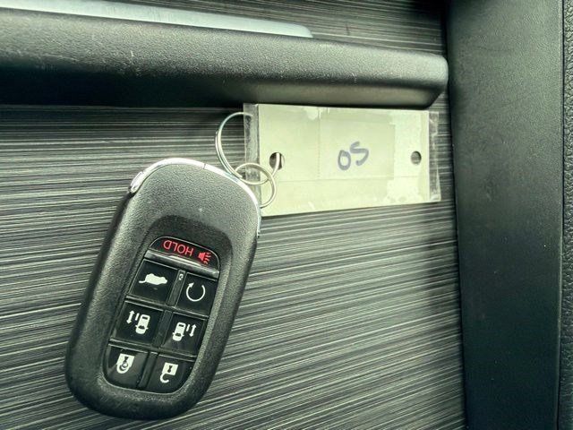 Used 2025 Honda Odyssey Sport-L image 29