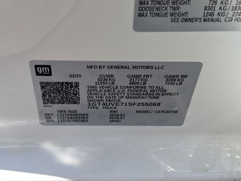 Used 2025 GMC Sierra 3500 AT4 w/ AT4 Preferred Package image 38