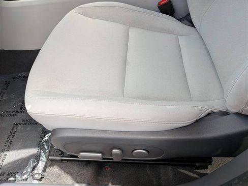 Used 2024 Hyundai Kona SEL FWD image 11
