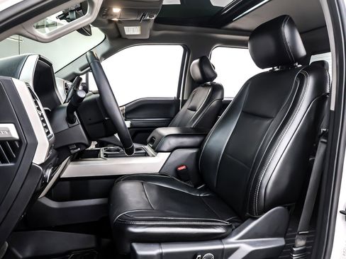 Used 2017 Ford F350 Lariat w/ Lariat Value Package image 17