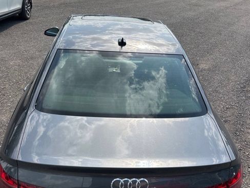 Used 2022 Audi A4 2.0T Premium Plus w/ Premium Plus Package AWD/4WD image 10