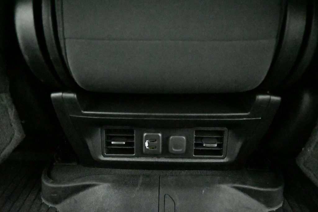 Used 2022 Chevrolet Silverado 3500 LT w/ Convenience Package AWD/4WD image 21