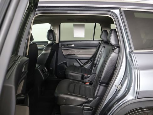 Used 2021 Volkswagen Atlas SEL Premium AWD/4WD image 36