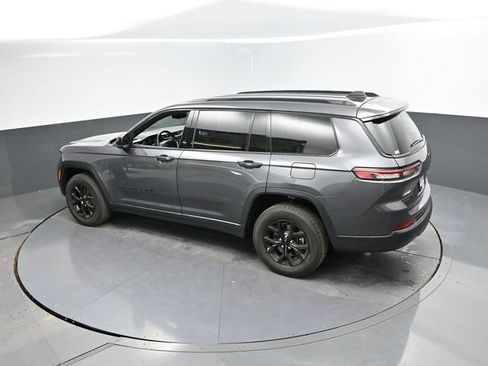 Used 2024 Jeep Grand Cherokee L Laredo AWD/4WD image 42