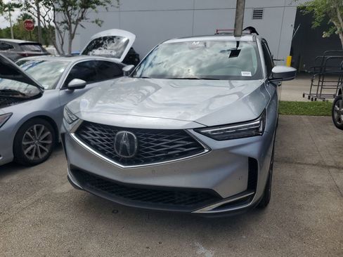 Used 2026 Acura MDX w/ Technology Package image 3