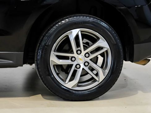 Used 2017 Chevrolet Equinox Premier w/ Enhanced Convenience Package image 53