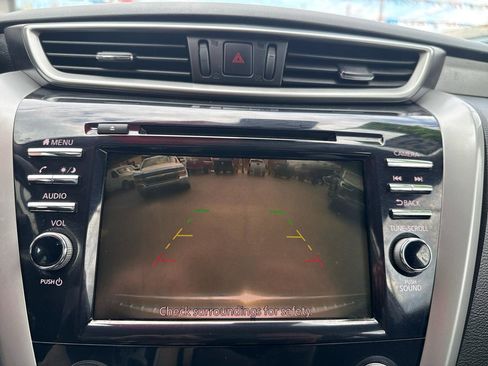 Used 2020 Nissan Murano S w/ Technology Package image 17