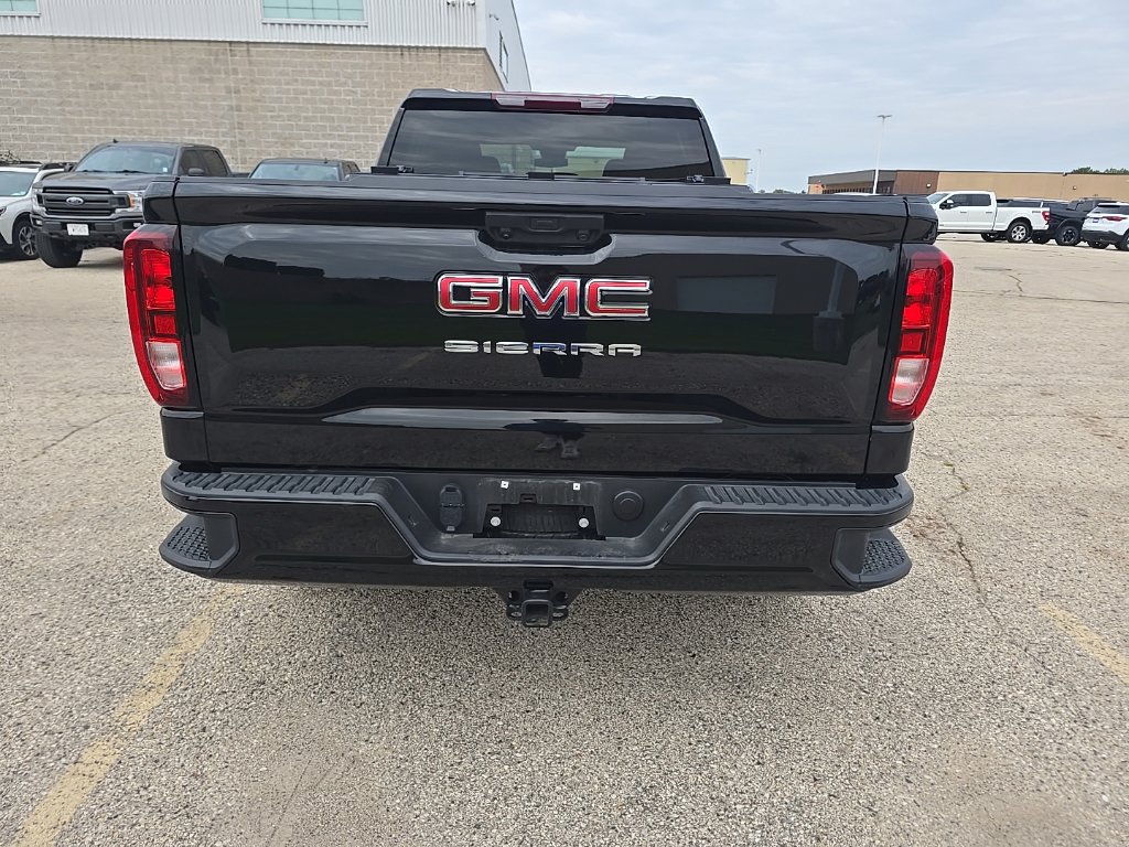 Used 2026 GMC Sierra 1500 Pro w/ Graphite Edition AWD/4WD image 5