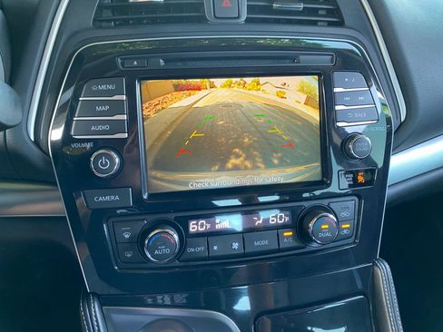 Used 2022 Nissan Maxima SV w/ Floor Mat Group FWD image 68