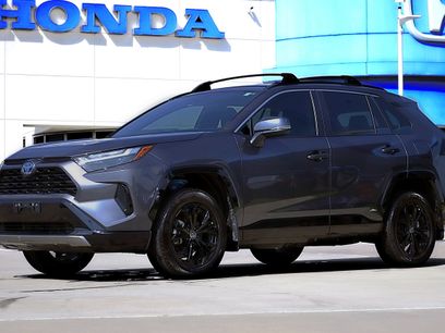 Used 2024 Toyota RAV4 SE