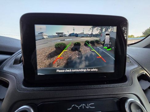 Used 2022 Ford Transit Connect XLT FWD image 21