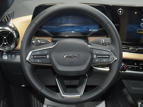 New 2026 Chevrolet Equinox ACTIV w/ Safety and Technology Package image 36