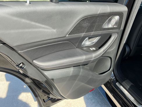 Used 2025 Mercedes-Benz GLE 350 4MATIC image 22