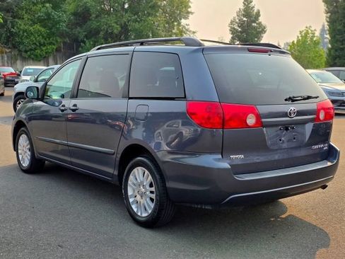 Used 2007 Toyota Sienna LE AWD/4WD image 5