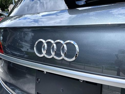 Used 2023 Audi Q5 2.0T Premium Plus AWD/4WD image 31